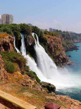 Antalya Lara yerleşim bölgesinde Aşağı Duden Şelalesi, Türkiye