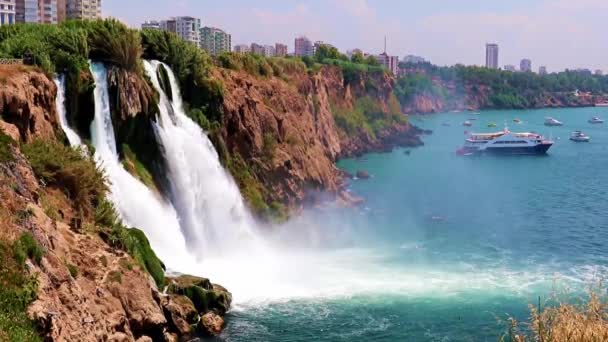 Bellissimo Flusso Acqua Rapido Della Cascata Lower Duden Nella Zona — Video Stock