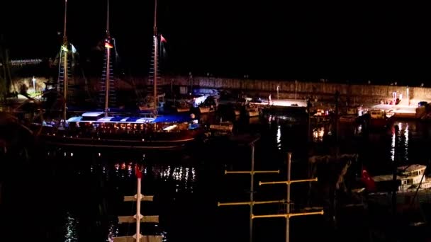 Antalya Noche Puerto Comercial Barcos Recreo Turquía — Vídeos de Stock