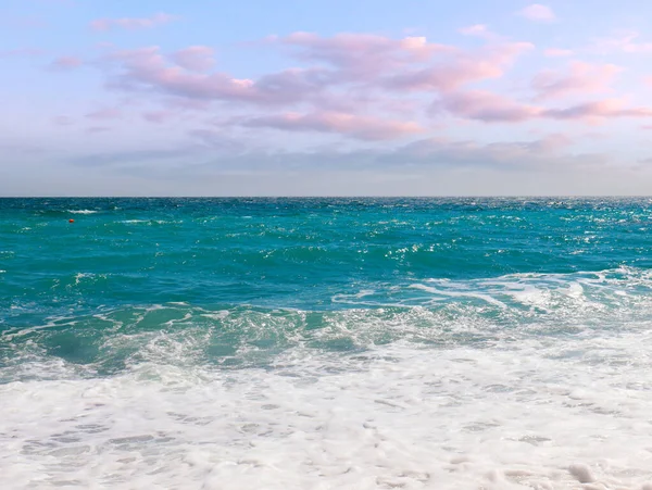 Mooi Zonnig Strand Aan Zeekust Als Vakantieplek — Stockfoto