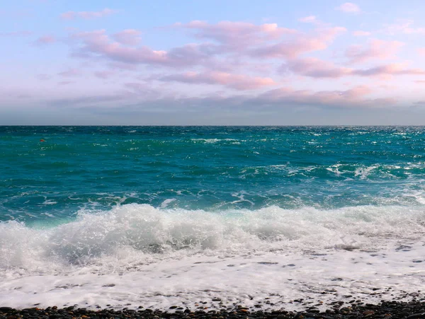 Красивий Сонячний Пляж Морського Узбережжя Місце Відпочинку — стокове фото
