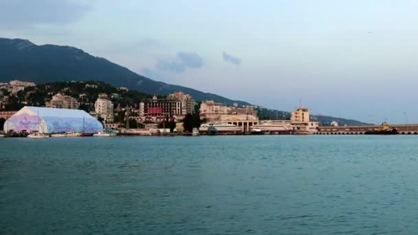 Schiffsbewegung Handelshafen Der Stadt Jalta Krim — Stockvideo