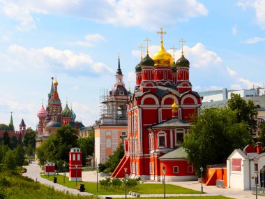 Zaryadye parkında tarihi değeri olan binalar Moskova Rusya