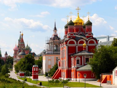 Zaryadye parkında tarihi değeri olan binalar Moskova Rusya