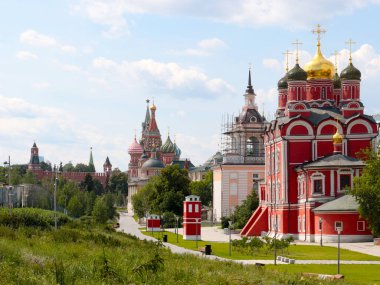 Zaryadye parkında tarihi değeri olan binalar Moskova Rusya