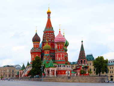 St. Rusya Kremlin Moskova 'nın kızıl meydanındaki Basil Katedrali
