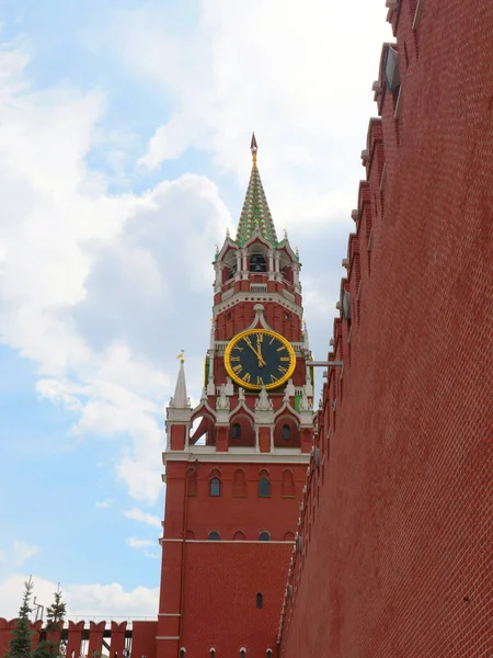 Reloj Las Manos Torre Spasskaya Del Kremlin Moscú Rusia — Foto de Stock