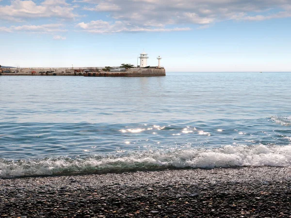 Здание Прибрежного Маяка Акватории Морского Торгового Порта — стоковое фото