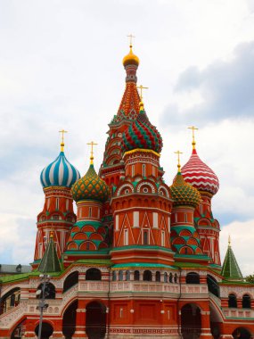 St. Kubbeleri Moskova Kızıl Meydanı 'ndaki Basil Katedrali Rusya