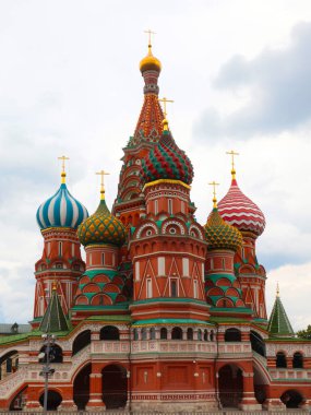 St. Kubbeleri Moskova Kızıl Meydanı 'ndaki Basil Katedrali Rusya