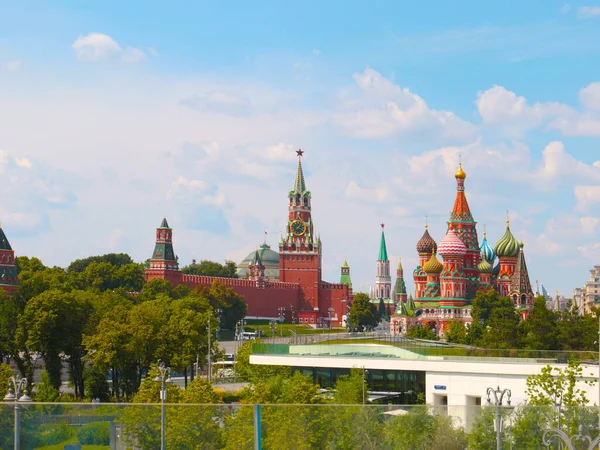 Vista Kremlin Moscou Partir Aterro Rio Moscou Rússia — Fotografia de Stock