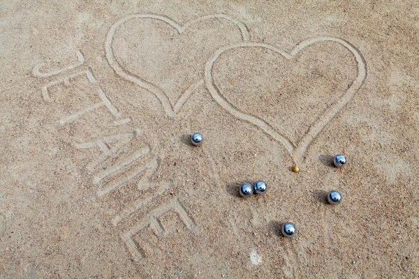 Шарики Bocce Песке Подписанными Сердцами Текстом Love You French Стоковое Изображение