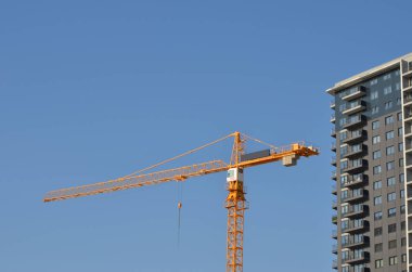 Yeni bina inşa ediliyor