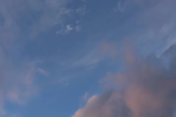 Vista Del Cielo Azul Nublado Como Fondo — Foto de Stock