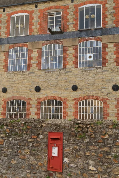 Buzón Rojo Pared Una Antigua Arquitectura Axminster Devon —  Fotos de Stock