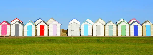 Wiersz Domków Plaży Nadmorskim Mieście Paignton Devon — Zdjęcie stockowe