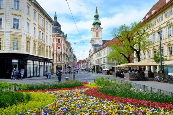 格拉茨 奥地利 5月1日 格拉茨城市街道看法 在5月1日 2018 奥地利格拉茨 — 图库照片