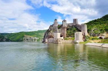 Eski Ortaçağ sur Golubac, Sırbistan
