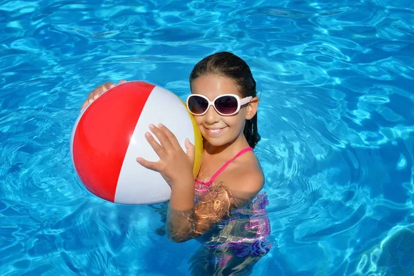 Vera Ragazza Adorabile Relax Piscina Concetto Vacanza Estiva — Foto Stock