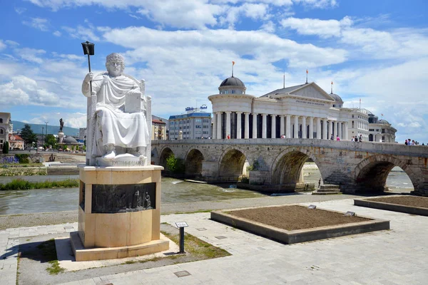 Pomnik cesarza rzymskiego Justyniana w Skopje, północ Macedon — Zdjęcie stockowe