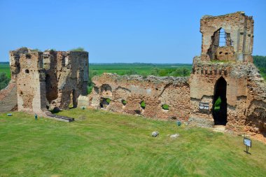 Eski ortaçağ kalesi Bac harabeleri, Sırbistan
