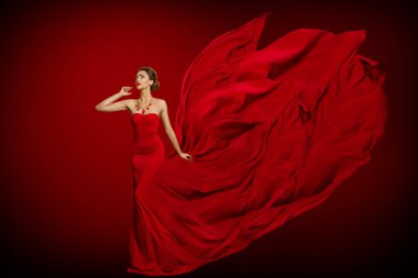 Moda Model Kırmızı Alevli Elbise, Uzun Fluttering Elbiseli Kadın
