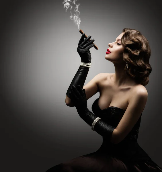 Retro Woman Smoking Cigar, Old Fashion Model Beauty Portrait