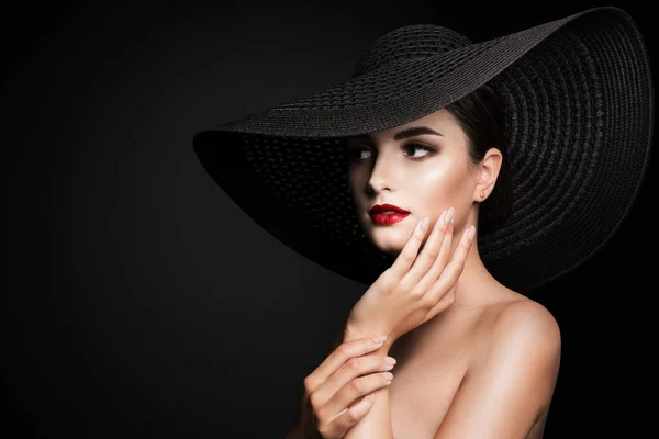 Woman Broad Brim Hat Fashion Model Beauty Portrait Elegant Lady — 스톡 사진