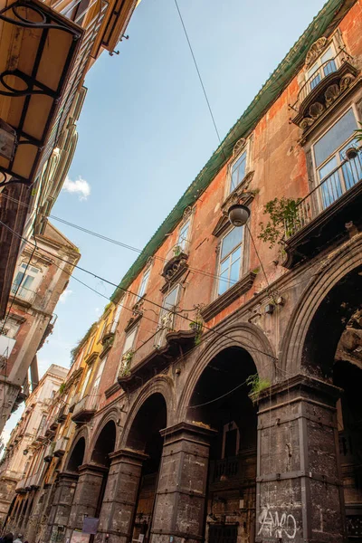 Typisk Gata Centrala Neapel — Stockfoto