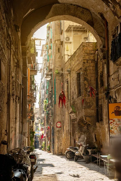 Typical Naples Street Laundry Hanging Balconies Lucky Charms Motorbikes Plants — Stock Photo, Image