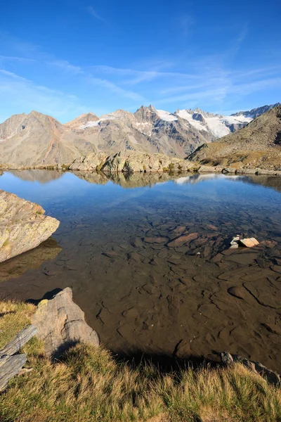 Λίμνη Lauson Στο Εθνικό Πάρκο High Valnontey Gran Paradiso — Φωτογραφία Αρχείου