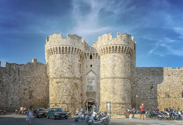 瑞德斯 2018年10月5日 码头门 Marina Gate 是希腊罗得岛老城城墙上的几个城门之一 — 图库照片