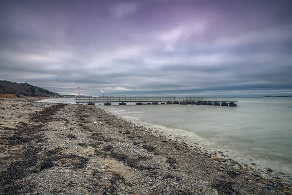 Gammal Brygga Larod Beach Utanför Helsingborg Med Utsikt Över Öresund — Stockfoto