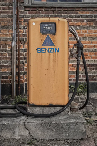 Bomba de gasolina retro — Fotografia de Stock
