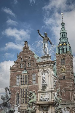 Frederiksborg Kalesi Avlu Çeşmesi