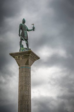 Trondheim Saint Olav Heykeli ve Sütunu