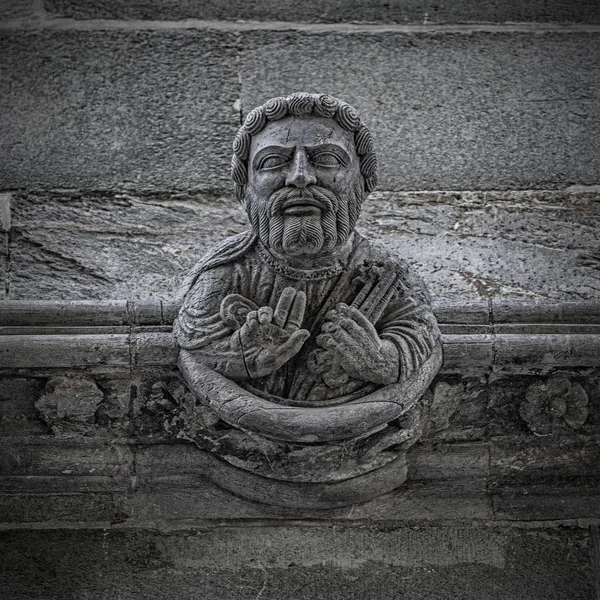 Trondheim Nidaros Katedra Gargoyle Monk błogosławieństwo — Zdjęcie stockowe