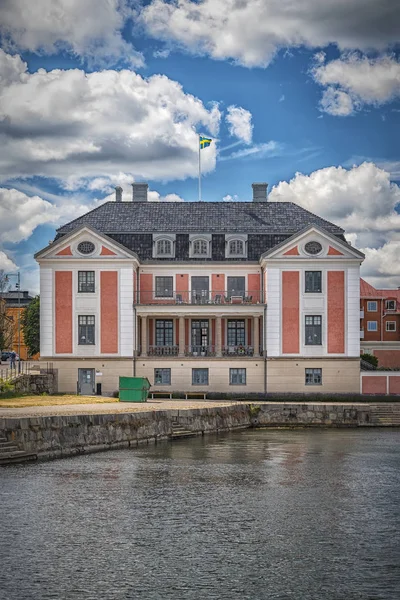 Bâtiment des gouverneurs du comté de Karlskrona façade portuaire — Photo