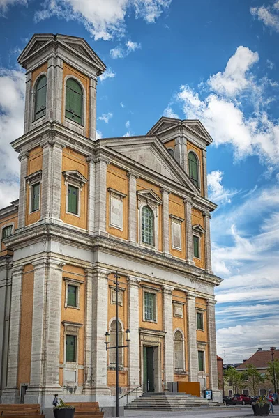 Karlskrona Fredrik Igreja canto frontal — Fotografia de Stock