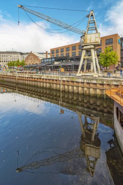 Yansımalı Trondheim Solsiden Vinç