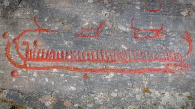 Himmelstalund, 1660 'tan fazla resimli İsveç' in en büyük petrol koleksiyonu ile ünlü büyük bir parktır..