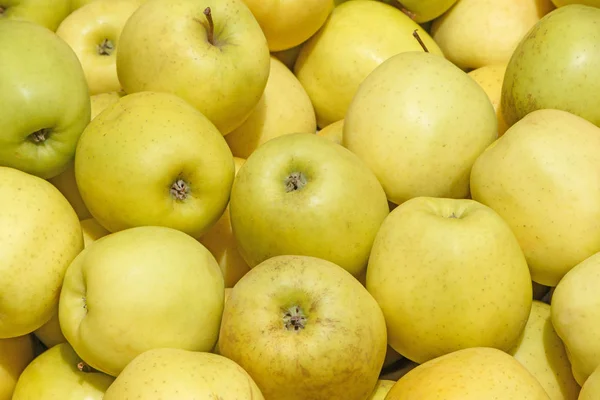 Close Green Apples Market — Stock Photo, Image