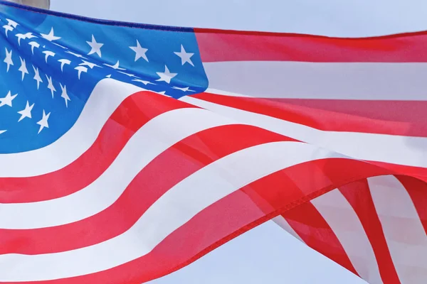 Nahaufnahme Der Geschwenkten Flagge Der Vereinigten Staaten Von Amerika — Stockfoto