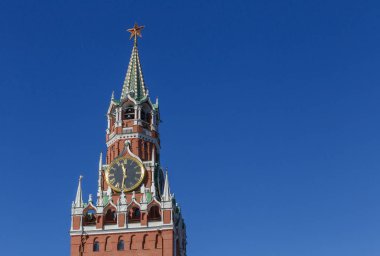 İşçinin kule mavi gökyüzü, Rusya, Moskova Kremlin