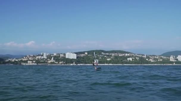 Europäische Junge Wassersportler Wasserunterhaltung — Stockvideo