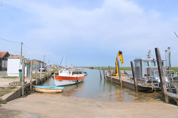 Francia Osztriga Fából Készült Kunyhók Csónakok Charente Maritime Franciaország — Stock Fotó