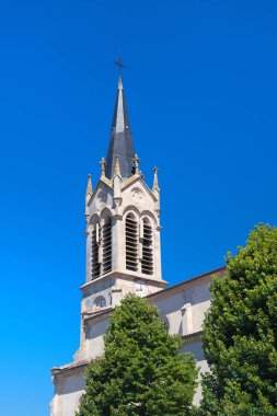 La Couarde 'deki French Ile de Re' deki kilise kulesi.