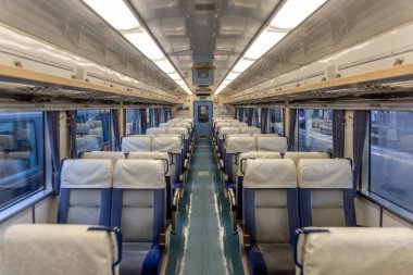 Shikoku, Japonya - 25 Haziran 2017: Eski klasik Japon demiryolu tren içinin.