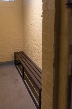 Merkez, Hong Kong - 20 Eylül 2018: Tai Kwun, eski Merkez polis karakolu bileşik hapishaneden iç ayarı.