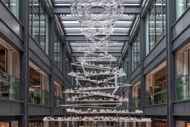 Tsuen Wan, Hong Kong - 24 Aralık 2018: Mills Simgesel Yapı yeniden canlandırılması projesi, the1960s ve şimdi taşır uygulanan yaratıcılık ve yenilik bir geleceği olan bu mirası üzerinde üretim Altın Çağ tanık.